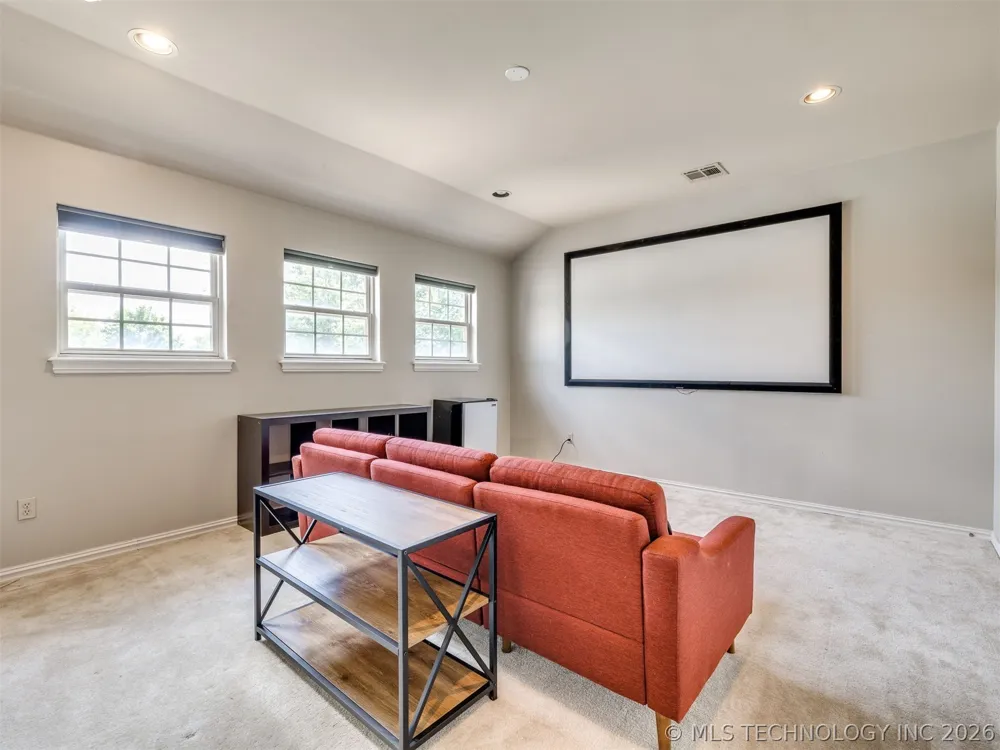 6536 E 83rd Place Tulsa, OK 74133
