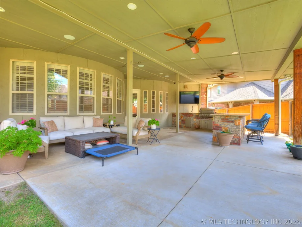 6536 E 83rd Place Tulsa, OK 74133