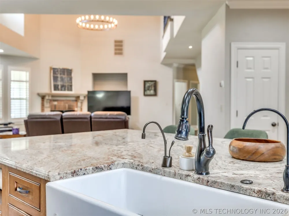 6536 E 83rd Place Tulsa, OK 74133