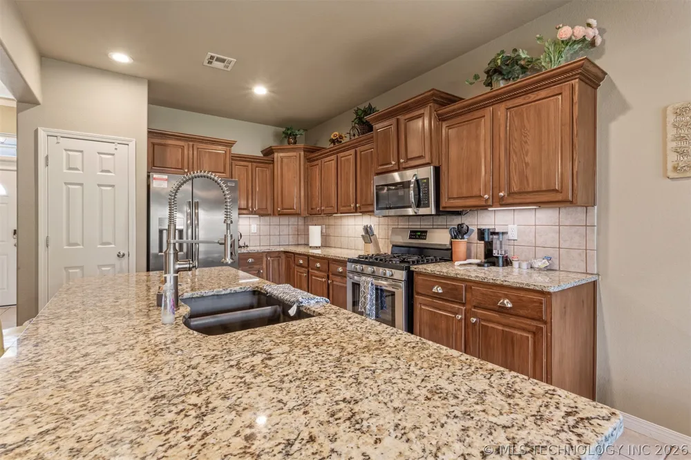 11110 S 3rd Street Jenks, OK 74037