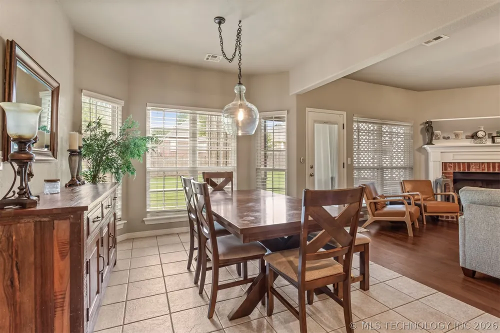 11110 S 3rd Street Jenks, OK 74037