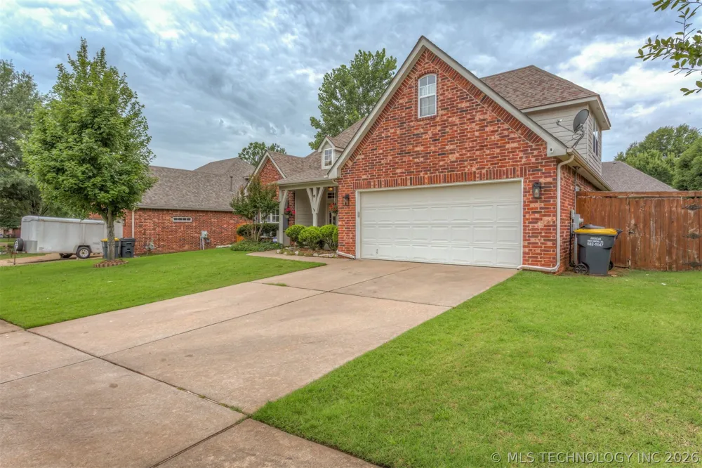 11110 S 3rd Street Jenks, OK 74037