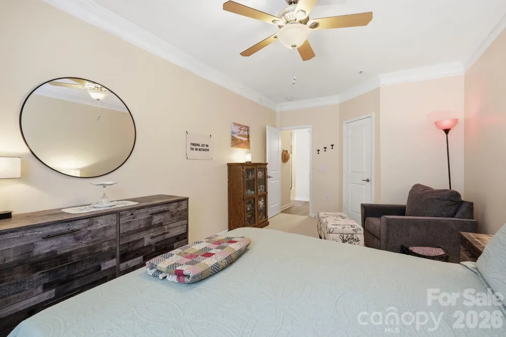 528 Appeldoorn Circle Asheville, NC 28803