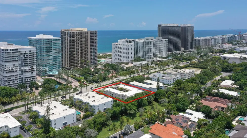9940 Collins Ave #10 Bal Harbour, FL 33154
