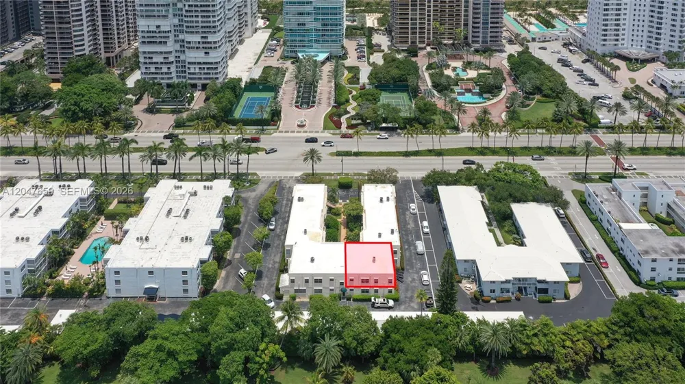 9940 Collins Ave #10 Bal Harbour, FL 33154