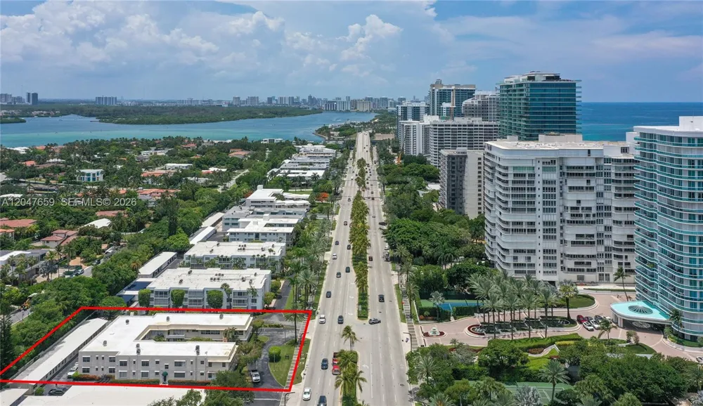 9940 Collins Ave #10 Bal Harbour, FL 33154