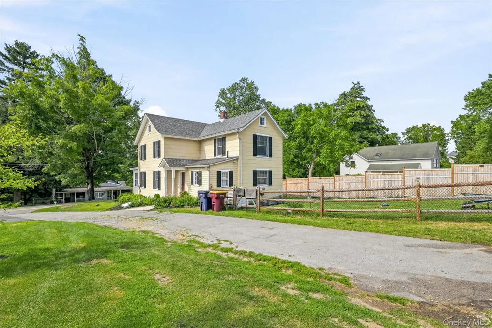 54 Pulaski Highway Pine Island, NY 10969