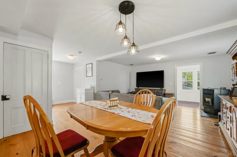 54 Pulaski Highway Pine Island, NY 10969