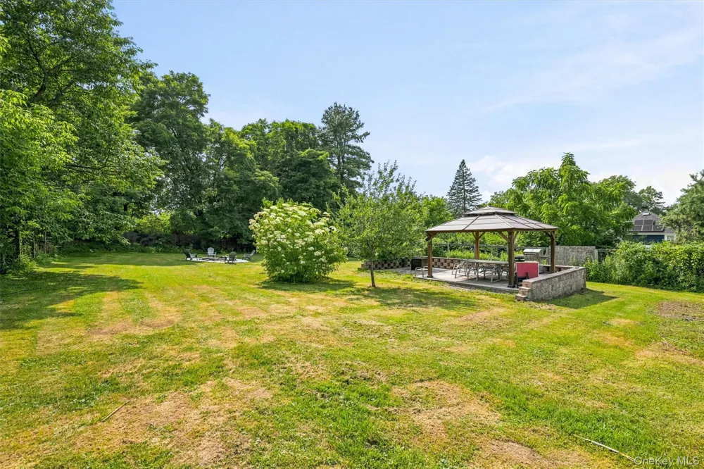 54 Pulaski Highway Pine Island, NY 10969