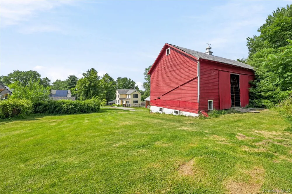 54 Pulaski Highway Pine Island, NY 10969