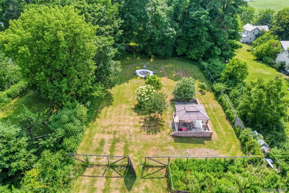 54 Pulaski Highway Pine Island, NY 10969