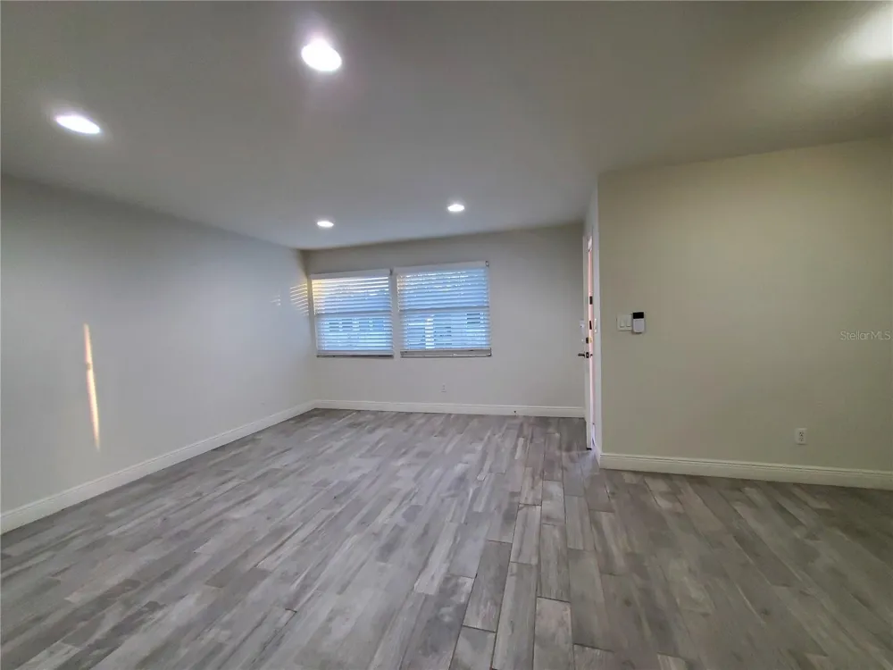3107 W HORATIO STREET #B22 Tampa, FL 33609