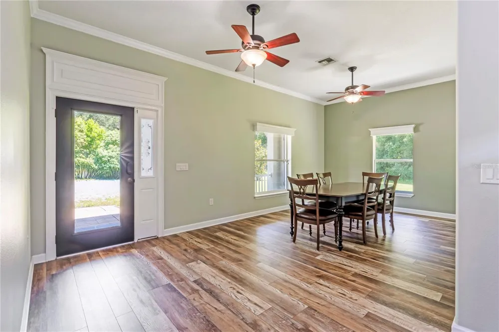 2287 SPRING GARDEN AVENUE Deland, FL 32720