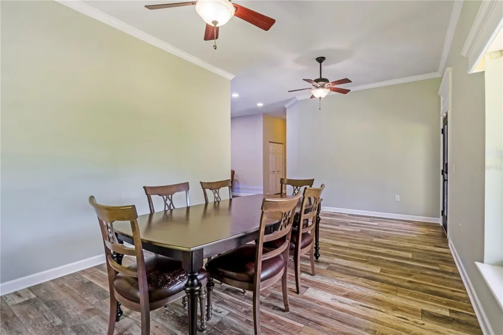 2287 SPRING GARDEN AVENUE Deland, FL 32720