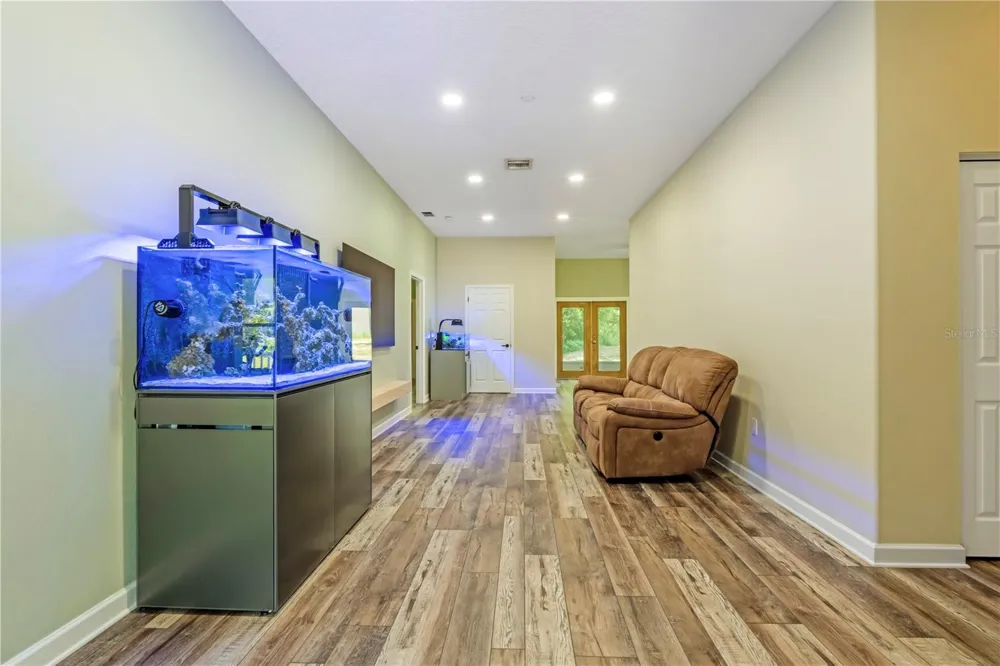 2287 SPRING GARDEN AVENUE Deland, FL 32720