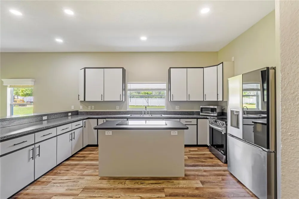 2287 SPRING GARDEN AVENUE Deland, FL 32720