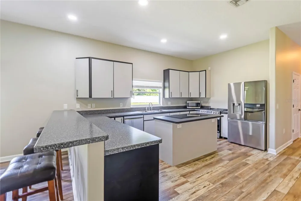 2287 SPRING GARDEN AVENUE Deland, FL 32720