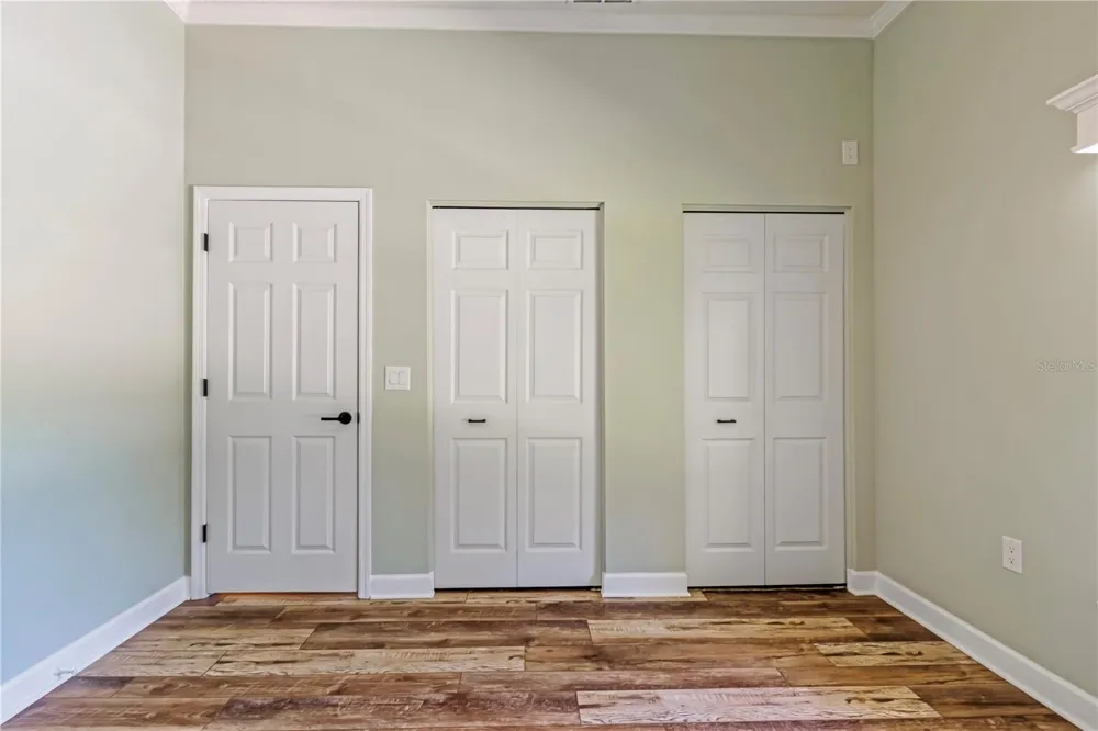 2287 SPRING GARDEN AVENUE Deland, FL 32720
