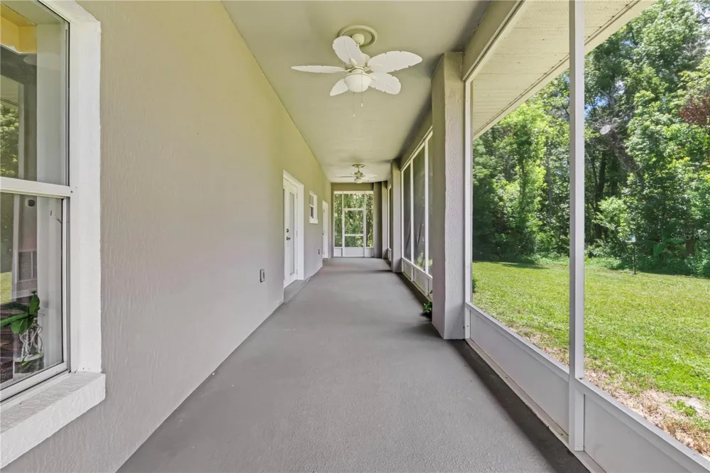 2287 SPRING GARDEN AVENUE Deland, FL 32720