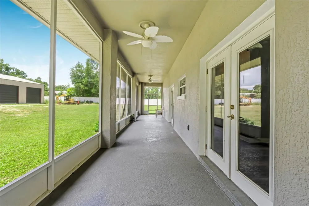 2287 SPRING GARDEN AVENUE Deland, FL 32720