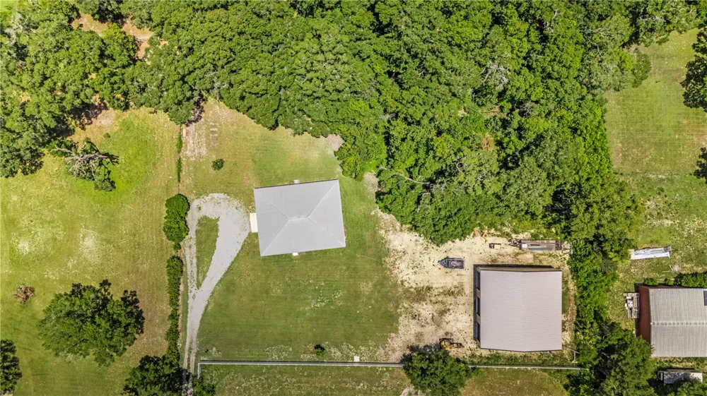 2287 SPRING GARDEN AVENUE Deland, FL 32720