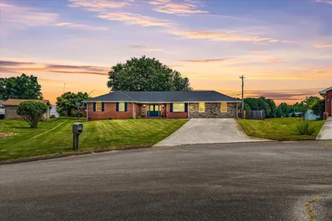 1217 Cedar Lane