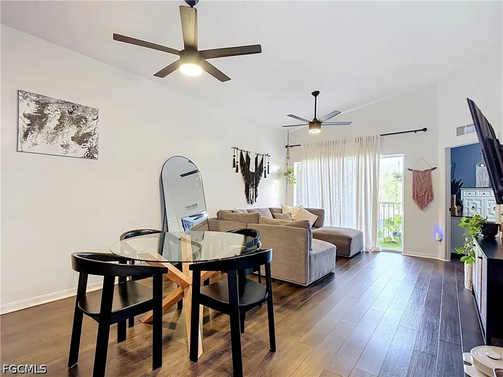 Bellasol Circle #1923 Fort Myers, FL 33916