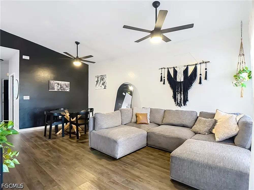 Bellasol Circle #1923 Fort Myers, FL 33916