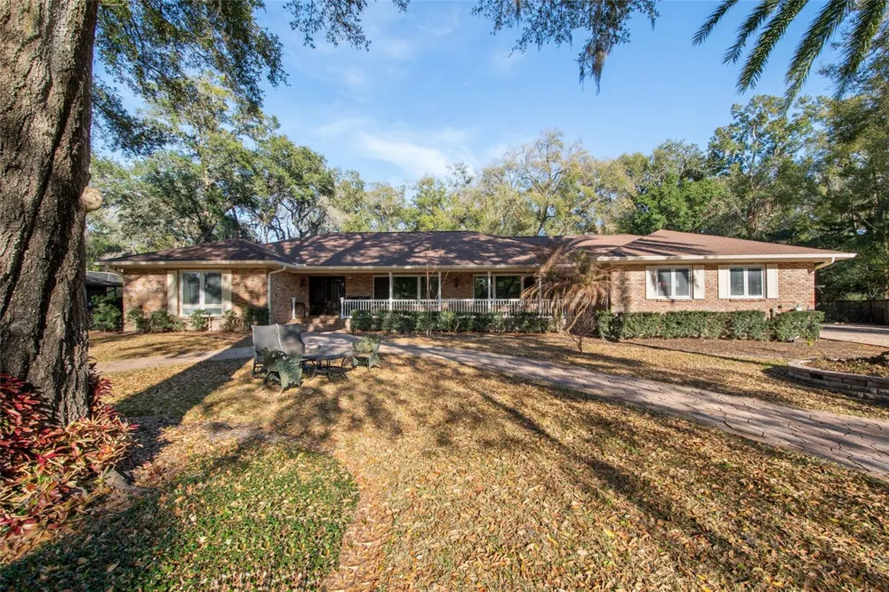 2009 WOODY DRIVE Windermere, FL 34786