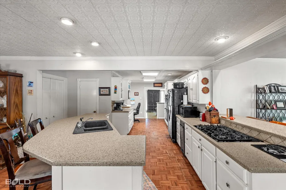 331 Gray Street Belcher, LA 71004