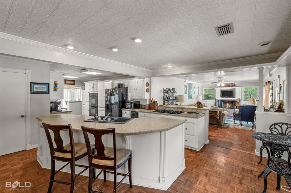 331 Gray Street Belcher, LA 71004