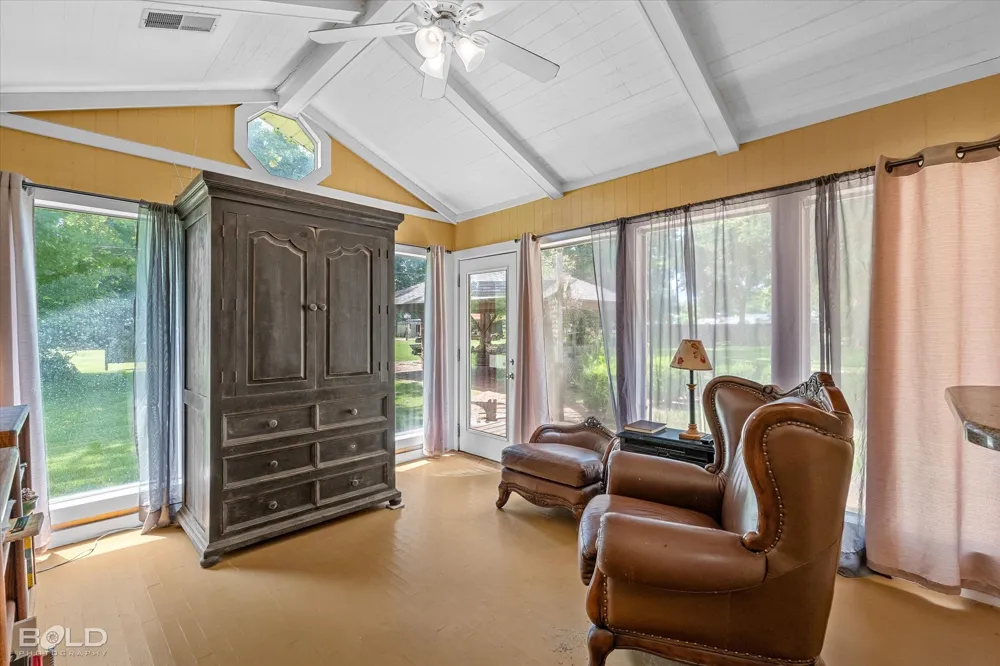 331 Gray Street Belcher, LA 71004