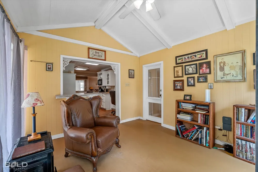 331 Gray Street Belcher, LA 71004
