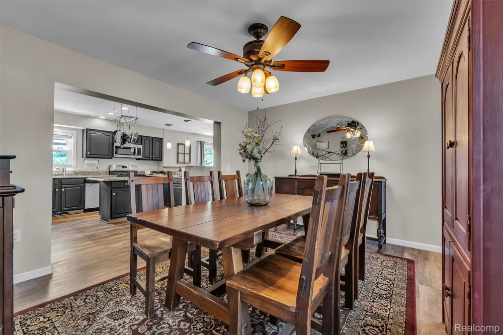 10146 Marshall Road Green Oak Township, MI 48178