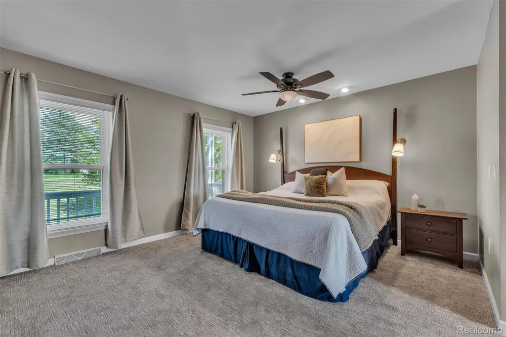 10146 Marshall Road Green Oak Township, MI 48178