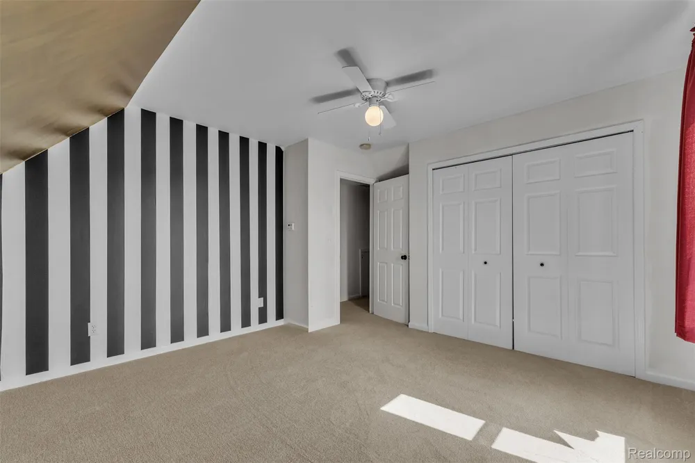 10146 Marshall Road Green Oak Township, MI 48178