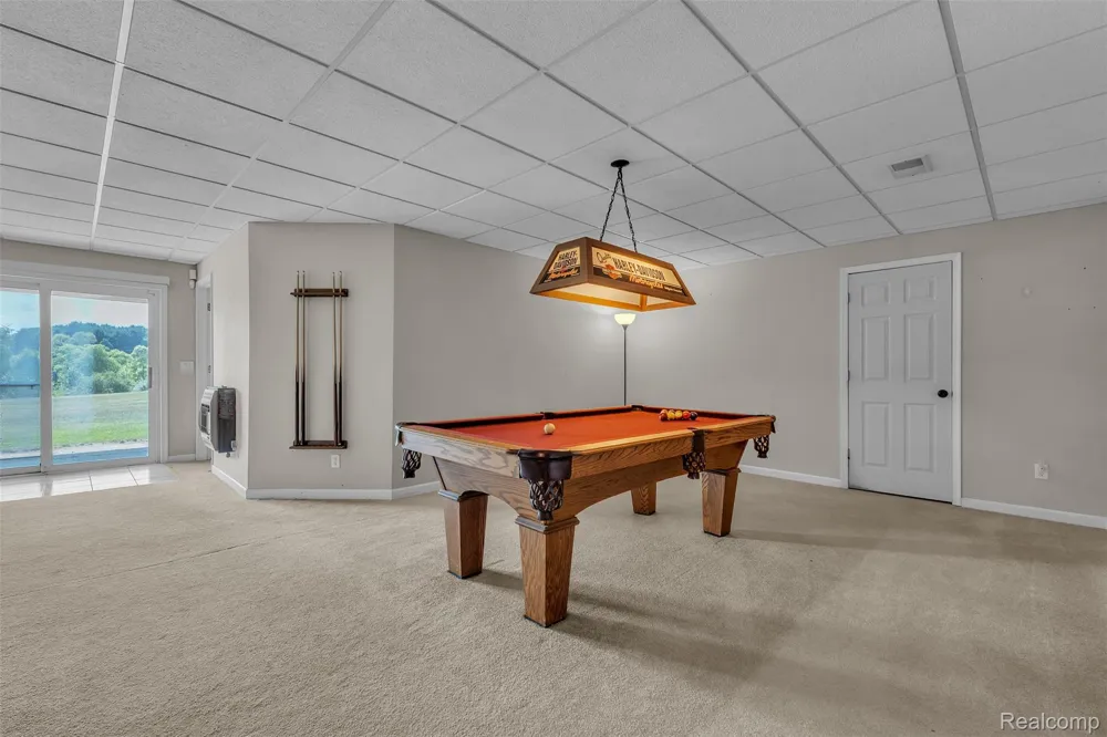 10146 Marshall Road Green Oak Township, MI 48178