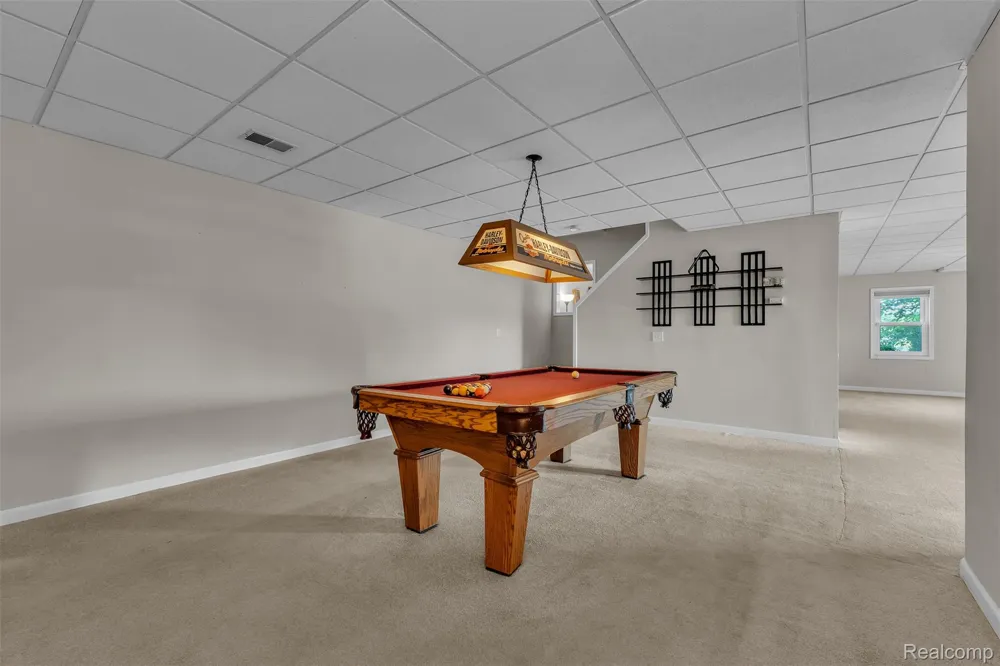10146 Marshall Road Green Oak Township, MI 48178