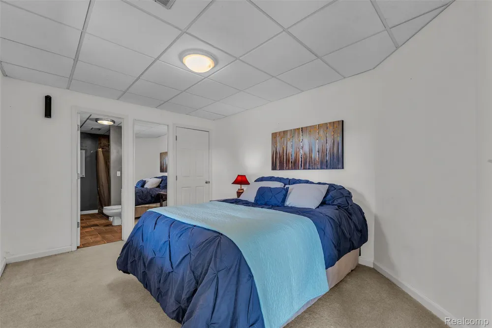 10146 Marshall Road Green Oak Township, MI 48178