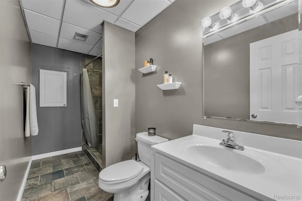 10146 Marshall Road Green Oak Township, MI 48178