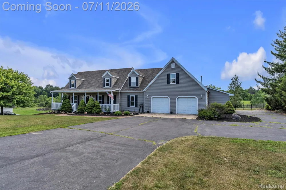 10146 Marshall Road Green Oak Township, MI 48178
