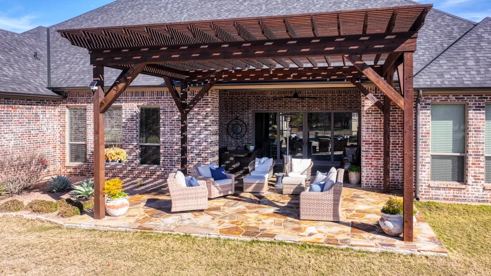 140 Rocky Run Lipan, TX 76462
