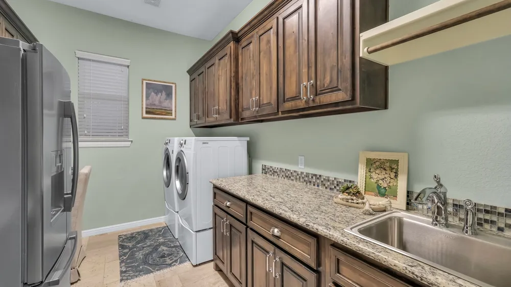 140 Rocky Run Lipan, TX 76462