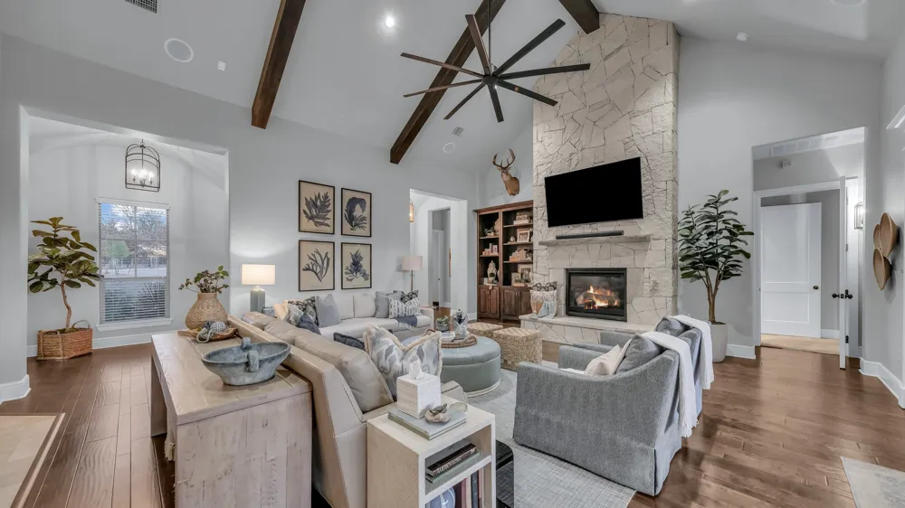 140 Rocky Run Lipan, TX 76462
