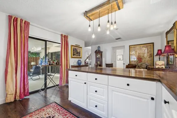 1438 Park Shore Circle #3 Fort Myers, FL 33901