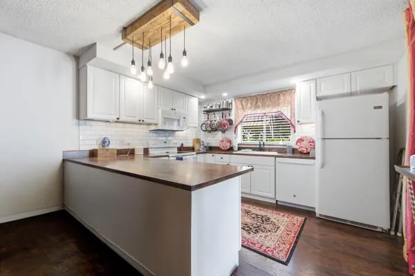 1438 Park Shore Circle #3 Fort Myers, FL 33901