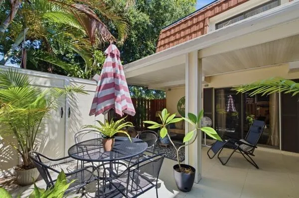 1438 Park Shore Circle #3 Fort Myers, FL 33901