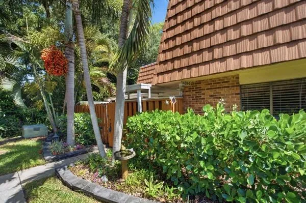 1438 Park Shore Circle #3 Fort Myers, FL 33901