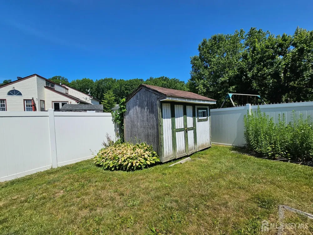 9 Mockingbird Lane South Brunswick, NJ 08810