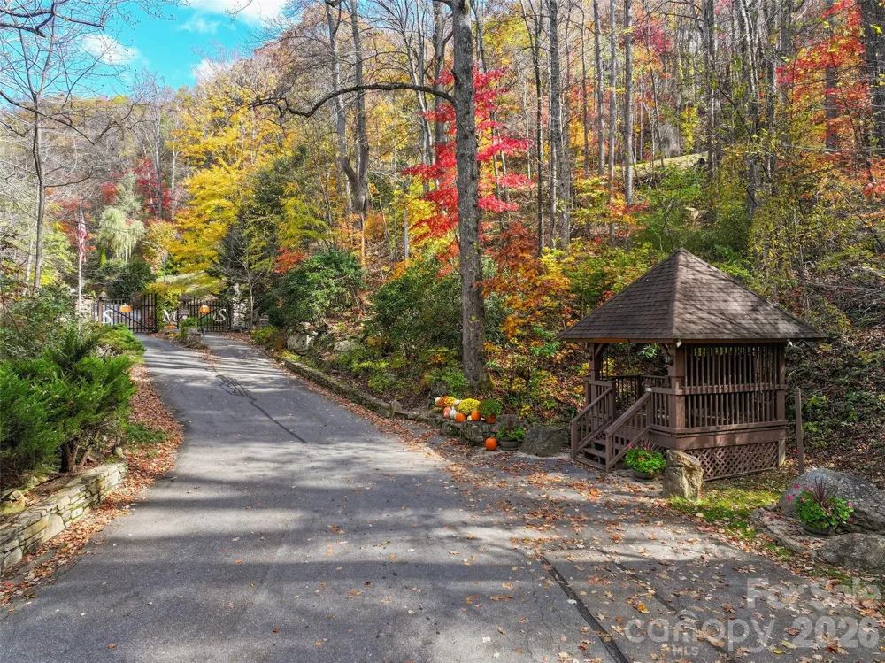 Lot 44 Weatherwatch Drive #44 Waynesville, NC 28786